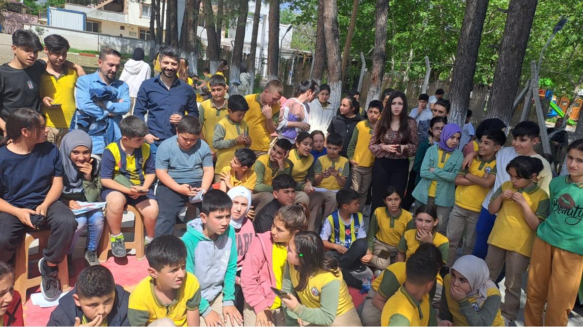 Yıldızkent Şehit Şeref Ortaokulu Bilgi Yarışması 